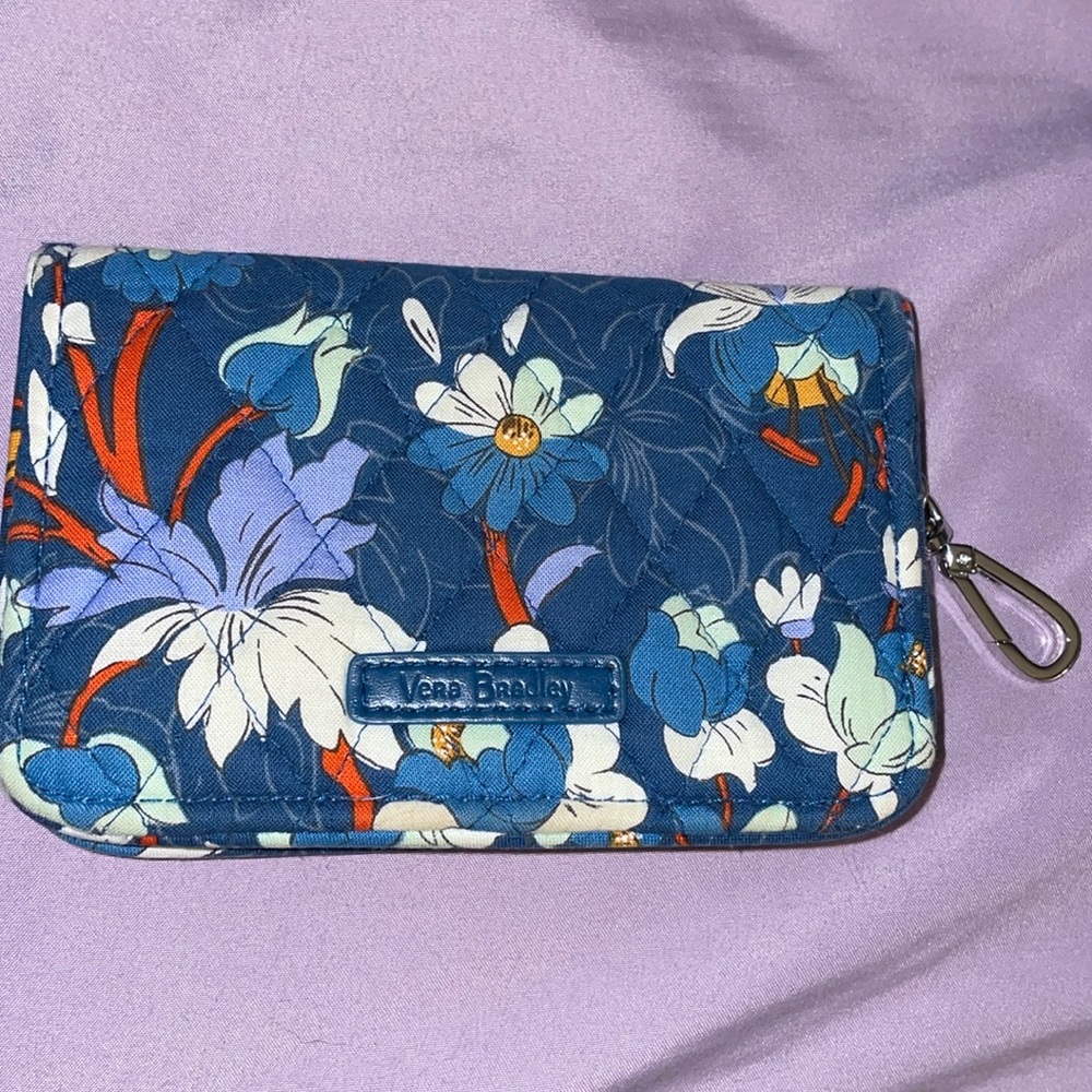 Small Vera Bradley wallet